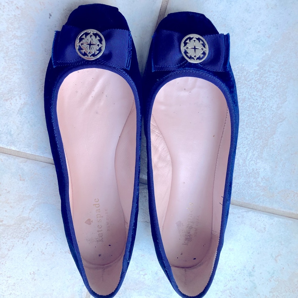 Very good condition Tory Burch velvet ballet flats